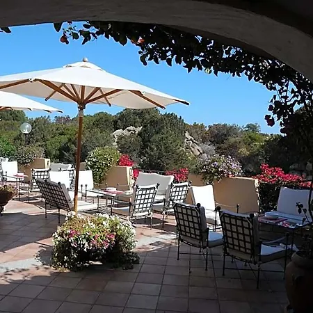 Capriccioli Hotel