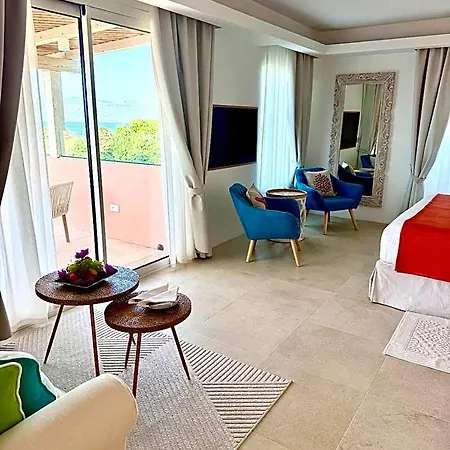 Capriccioli Hotel 4*